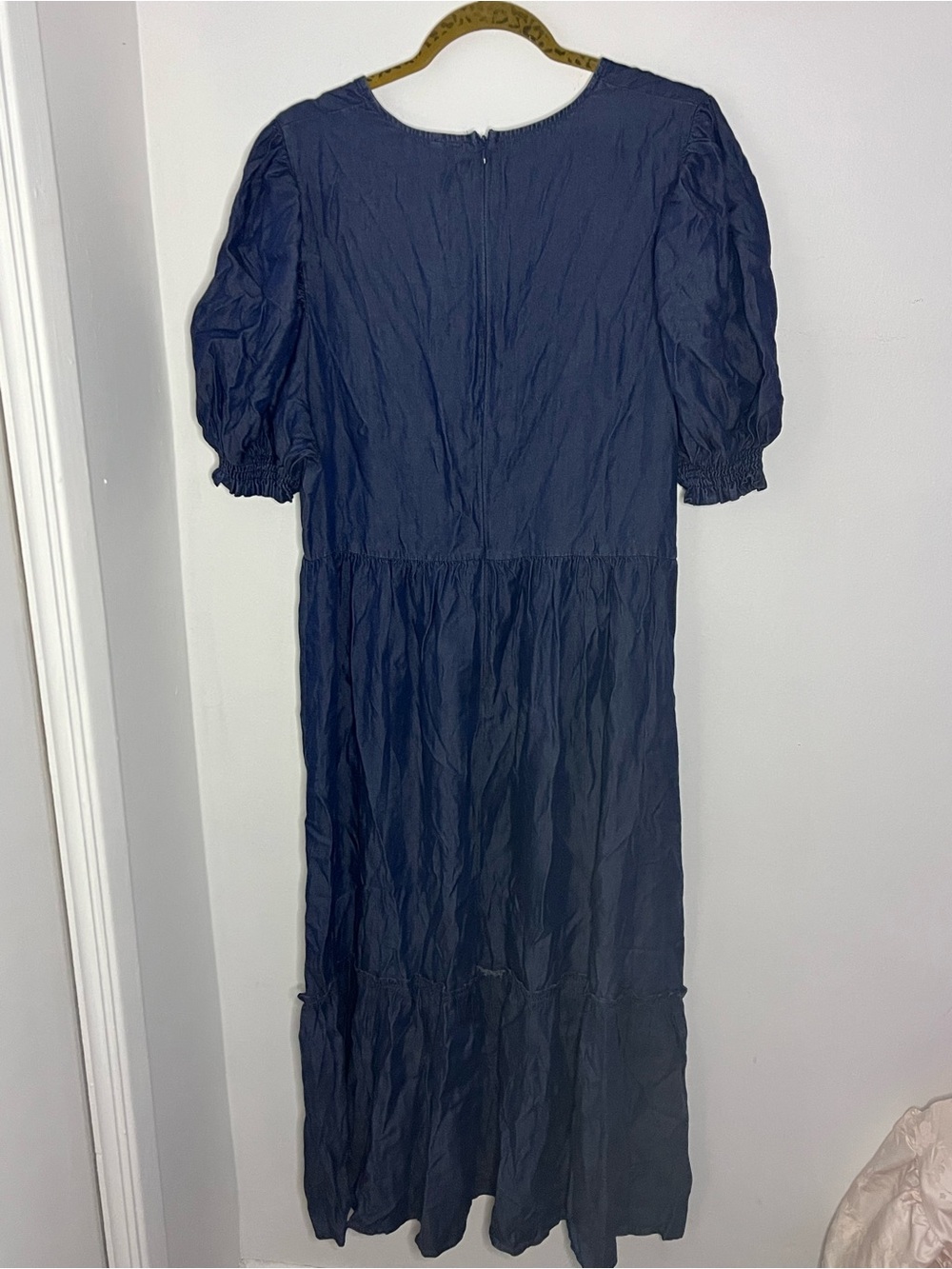 Petal & Pup Steele Puff Sleeve Midi Dress in Dark Denim Size XL - Picture 7 of 10